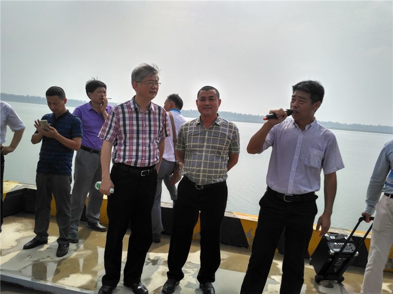 沙洋港企業(yè)懇談會(huì )img_20160622_092848_HDR_副本.jpg